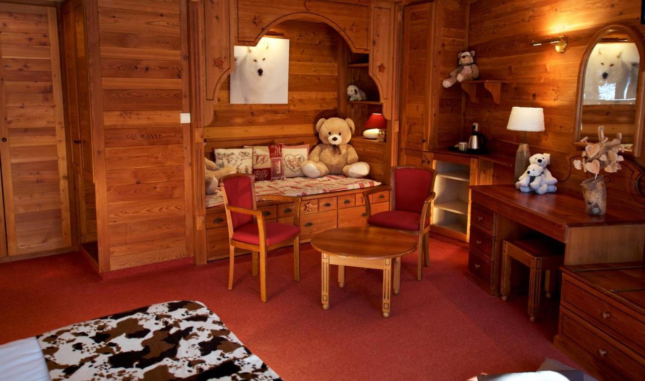 Hotel Serre Palas レ・デュー・アルプ エクステリア 写真